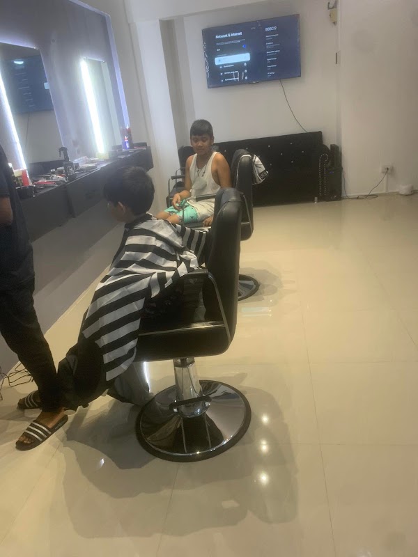 AfroPinas Barbershop