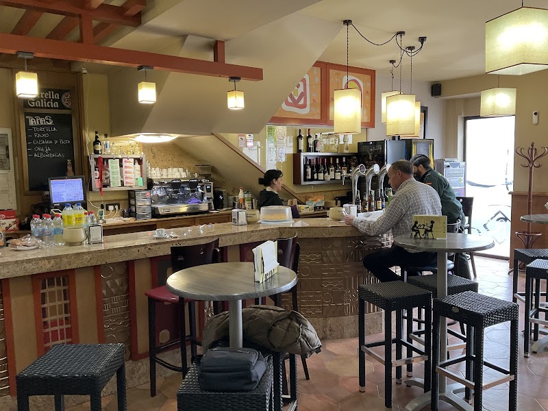 Cafetería Ruar photo 4