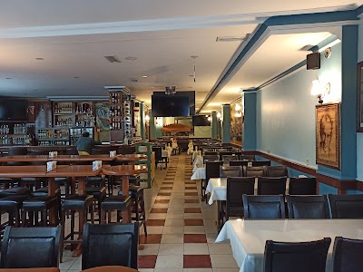 MEŞE OCAKBAŞI RESTAURANT MEYHANE (ONUR RESTAURANT) - Restoran