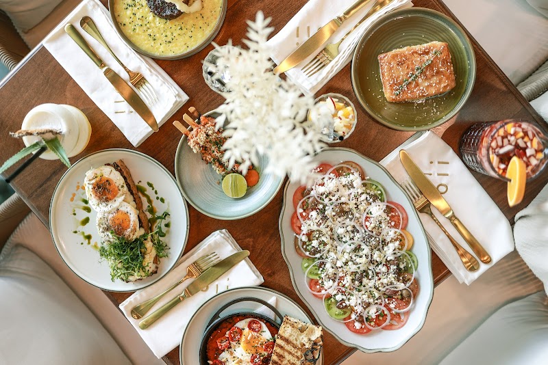 Oii Restaurant & Cafe photo 2