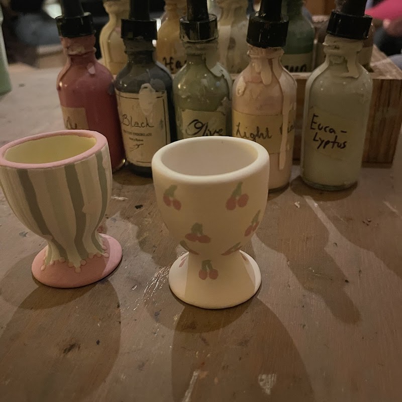 Happy Medium photo 4