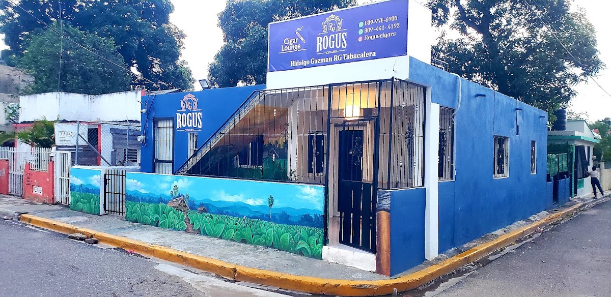 ROGUS CIGARS FACTORY - Imagen 1
