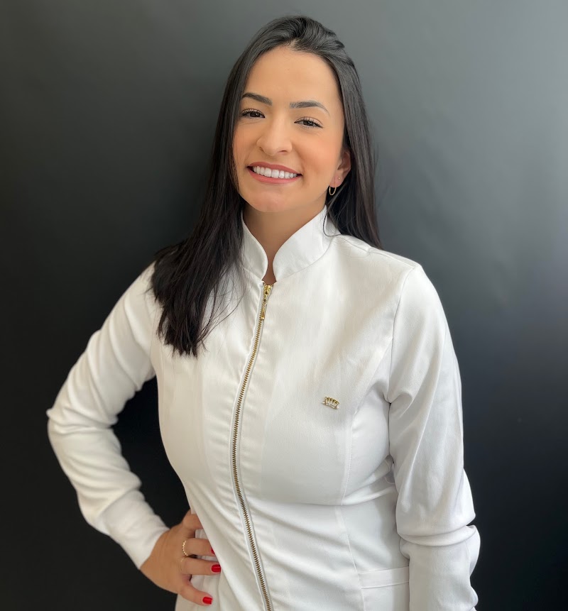 Dra Amanda Lima - Dentista Goiânia | SouSmile | Ortodontia | Clareamento | Limpeza | Aparelho Invisível | Jardim Goiás - foto 3