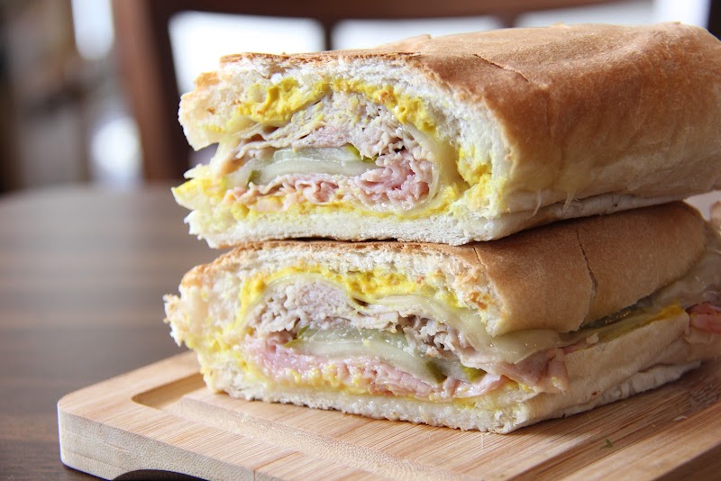 The Bagel Barn Cafe and Deli photo 4