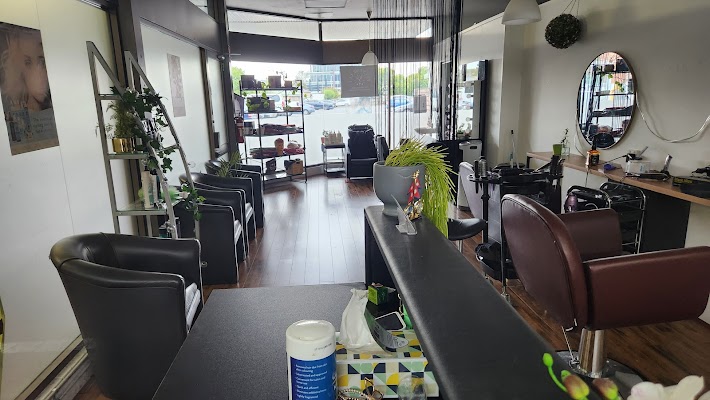 Pra's Hair Cut photo 3