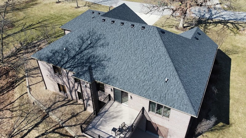 Des Moines Area Roofing Siding + Solar photo 4