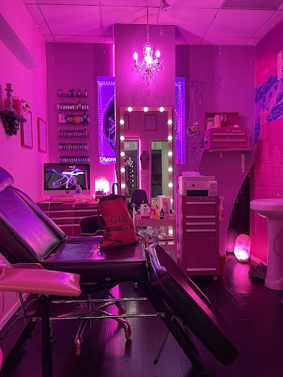 Pink Ink Tattoo tattoo parlor in West Hollywood, CA