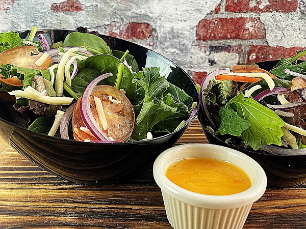 Photo by Pizza Donisi