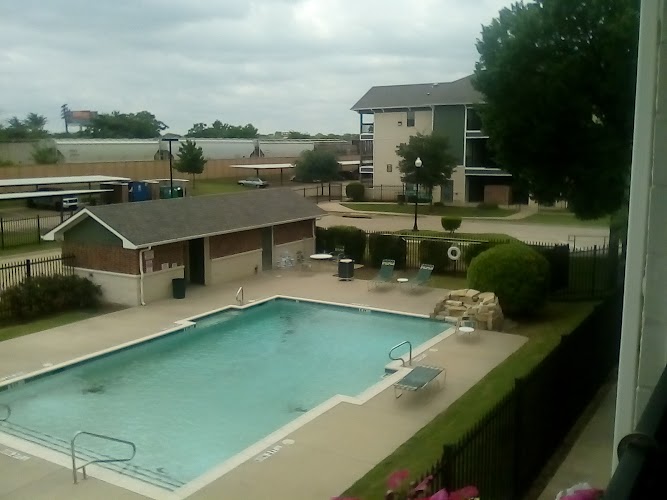 Oak Timbers Fort Worth South Senior Housing