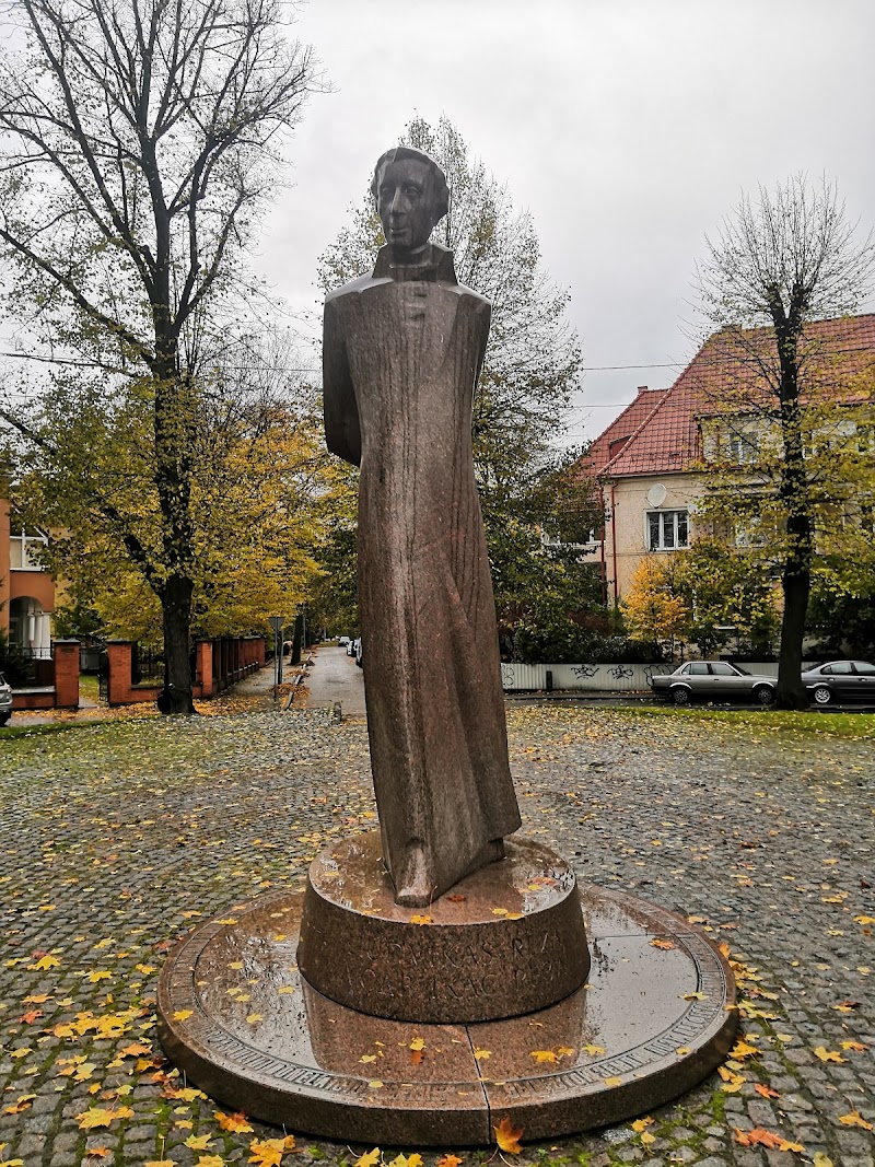 Кирха Святого Адальберта (Храм Архангела Михаила) — фото 4