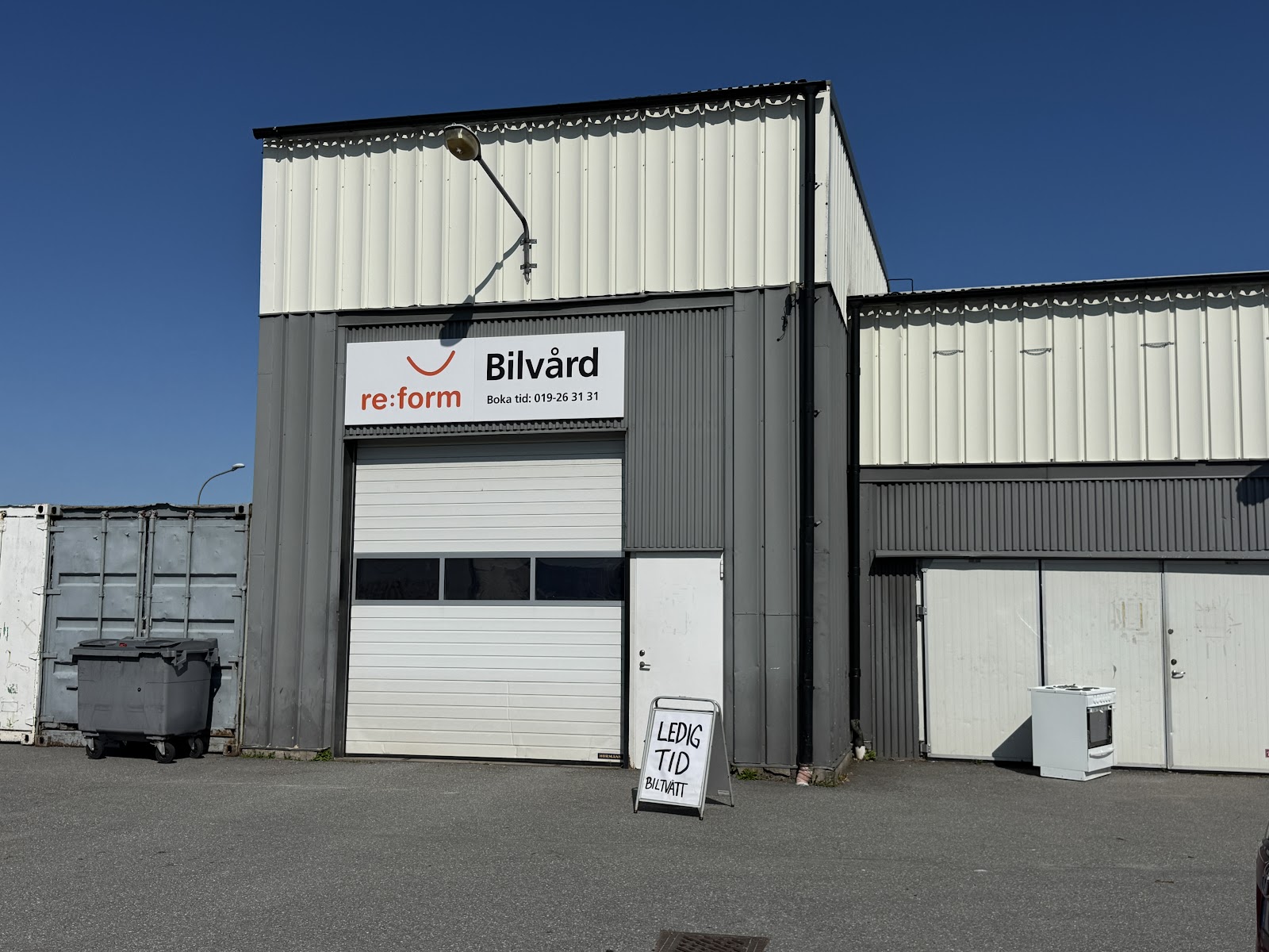 Re:form second-handbutik bil-tvätt och cykelverkstad Örebro