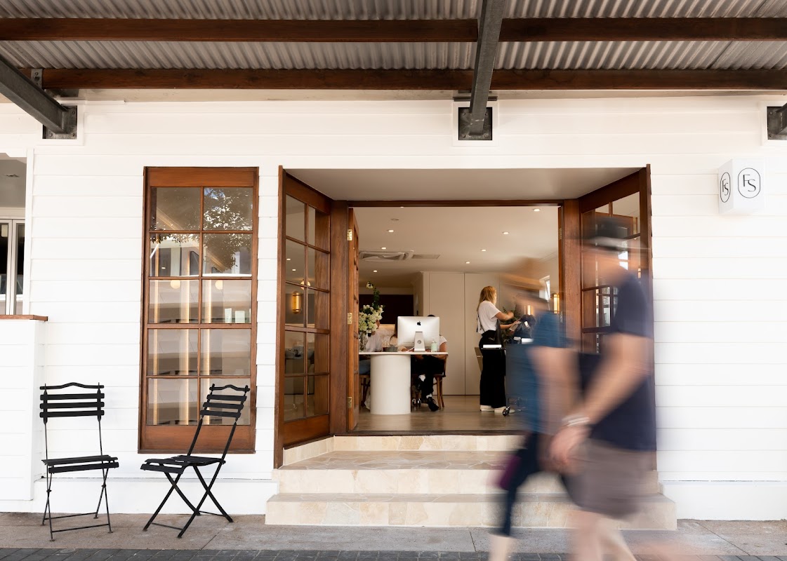 Frais Studios photo 1