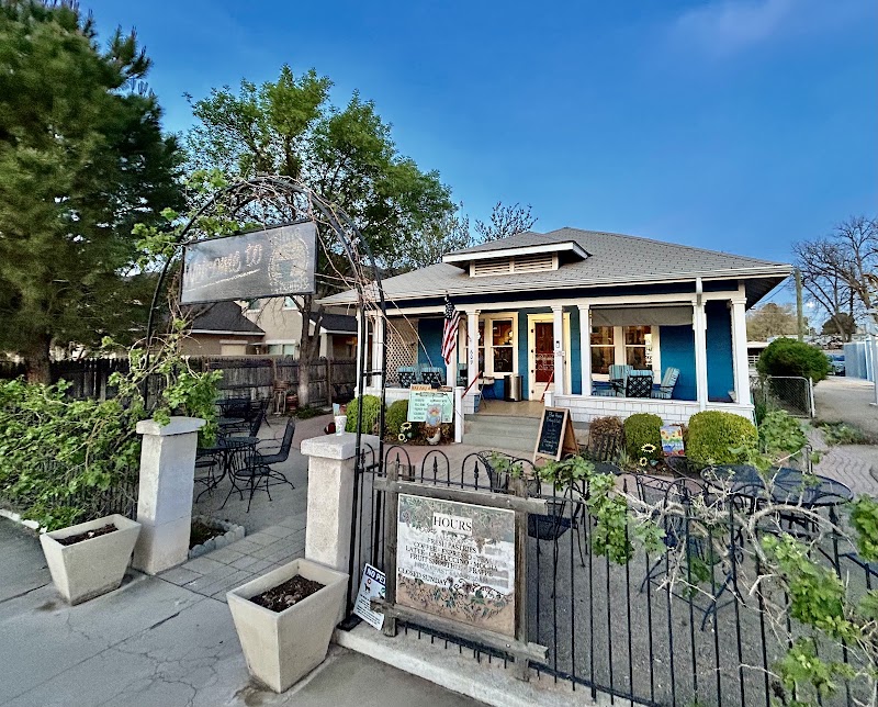 Blue House Bakery & Cafe photo 3