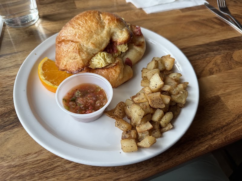 Blue House Bakery & Cafe photo 3