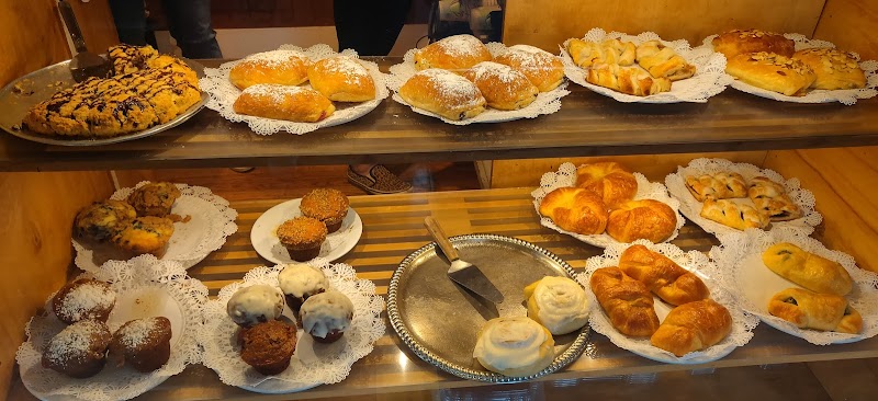 Blue House Bakery & Cafe photo 2