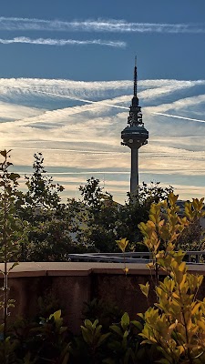 Residencia Residencia de Mayores Goya — C. del Dr. Esquerdo, 26, Salamanca, 28028 Madrid, España