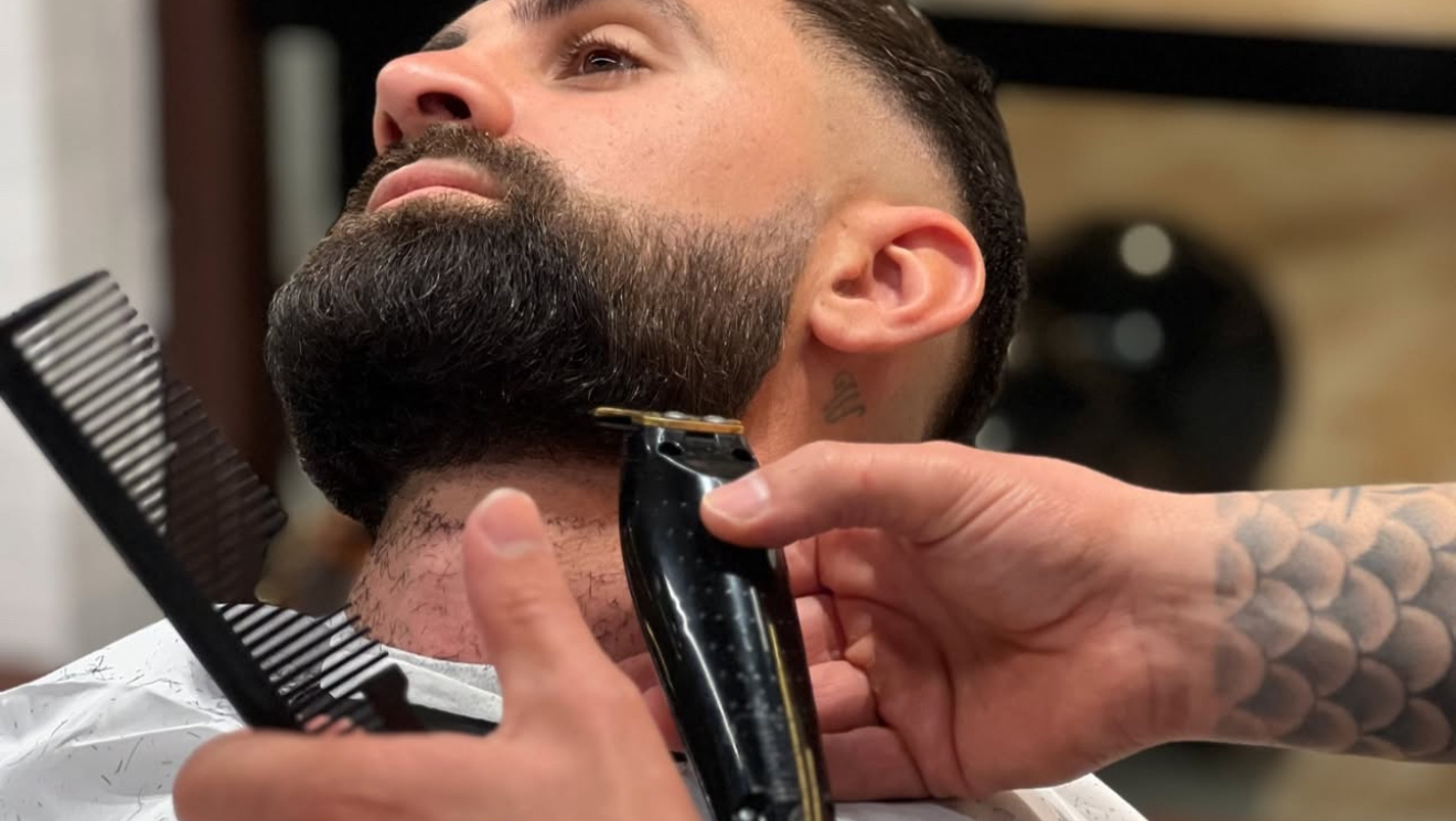 Q MAN Barbershop photo 1