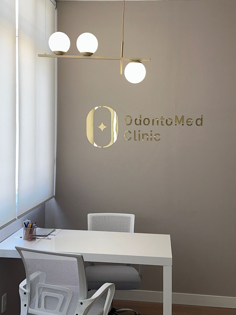 OdontoMed Clinic - foto 2
