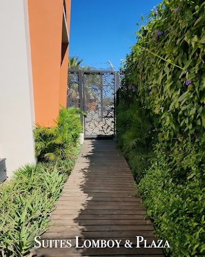 Suites Lomboy & Plaza