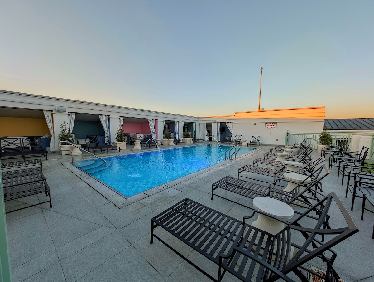 Hotel Bennett, dog-friendly hotel, photo 2