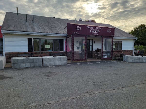 Mary Ellen’s Portuguese Bakery