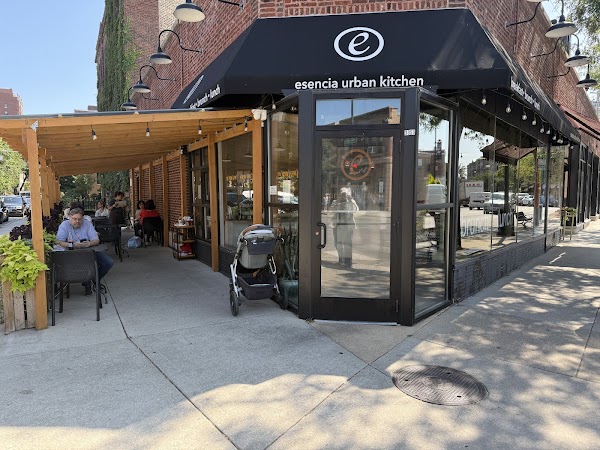 Esencia Urban Kitchen