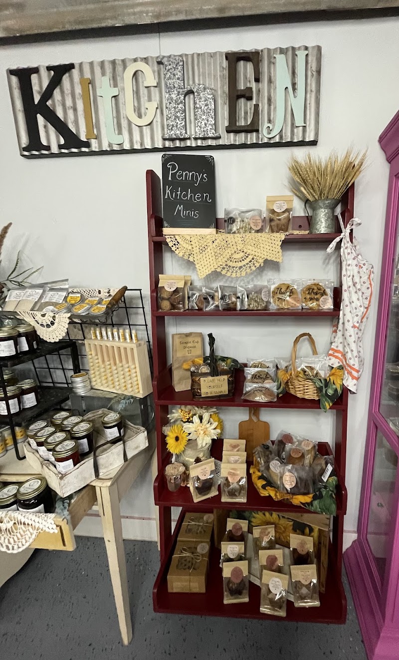 The Social: Sip & Shop photo 3