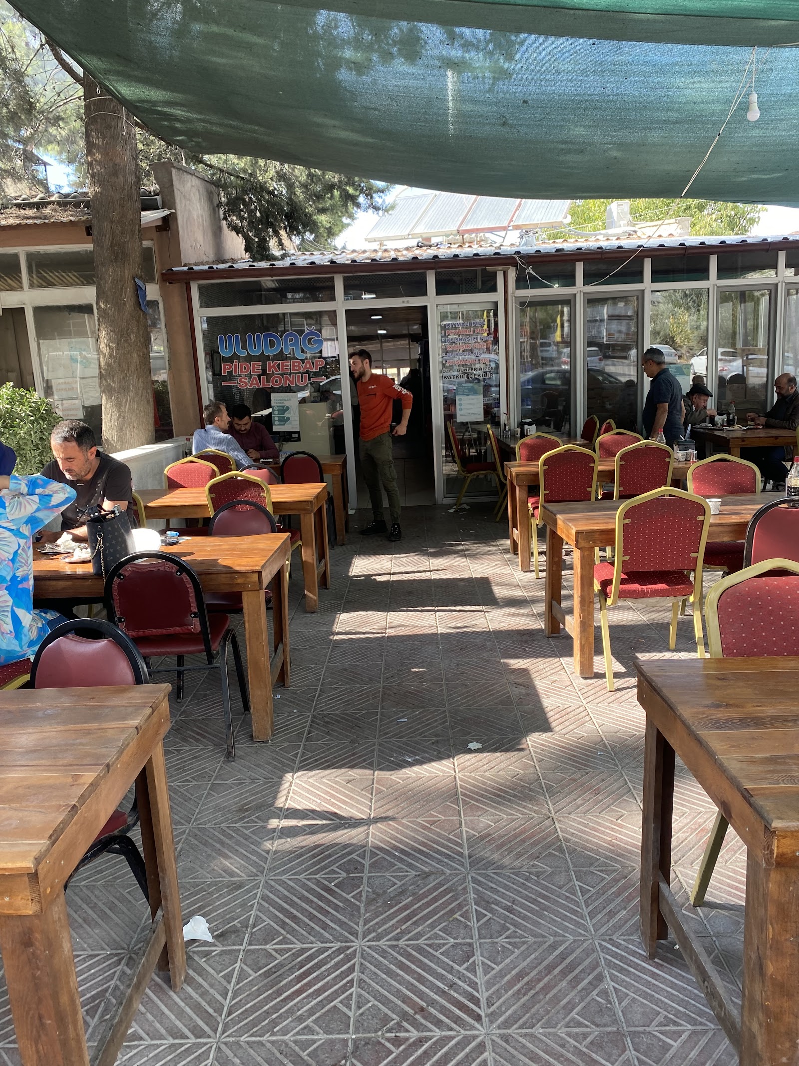 Uludağ Pide mekanı