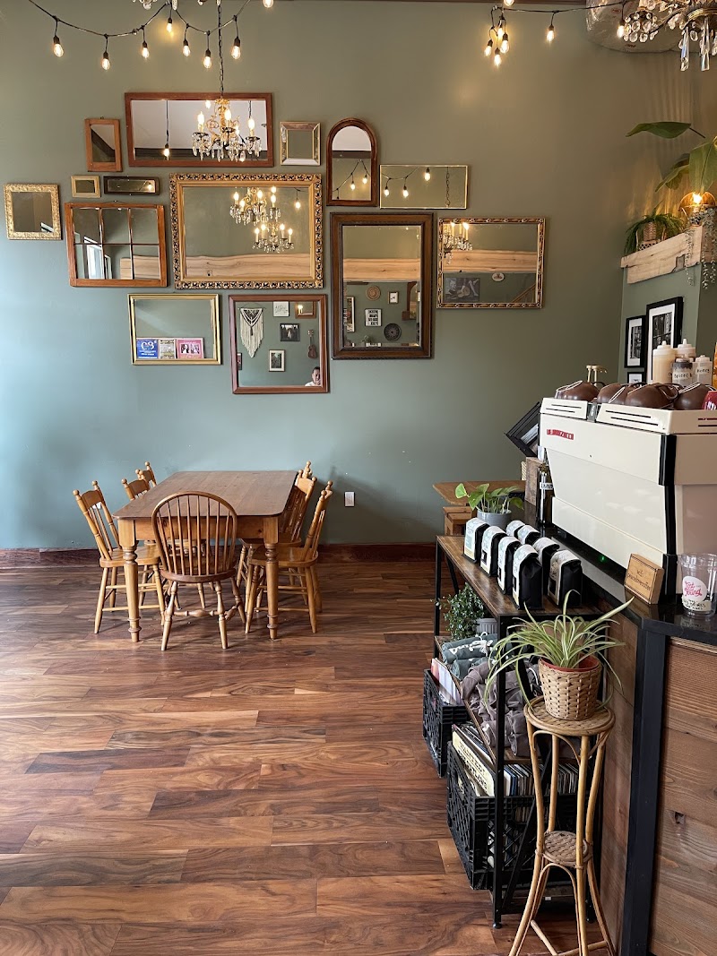 Lost and Found Café photo 4