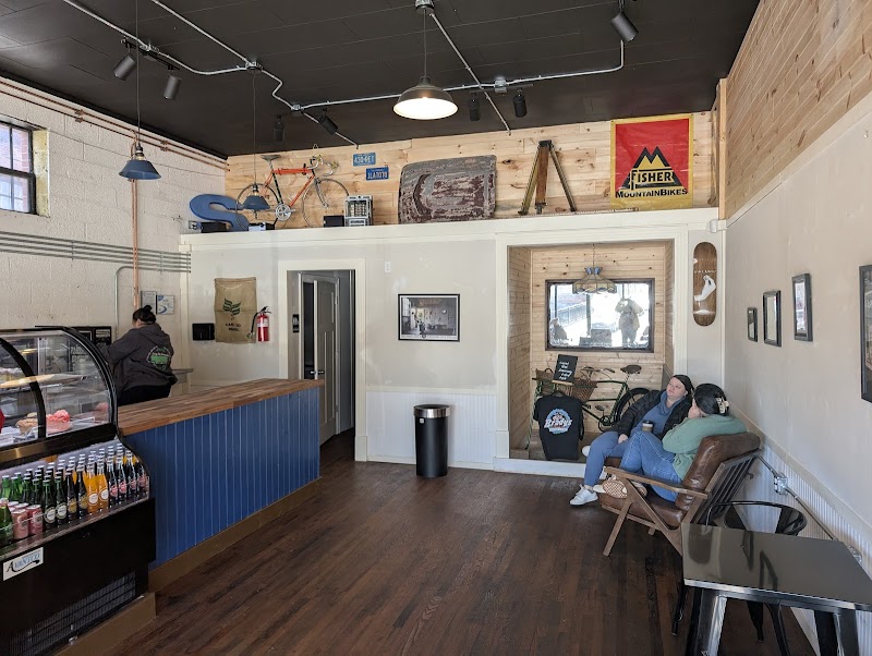 Bradys Coffee—Oak Street Roastery photo 2