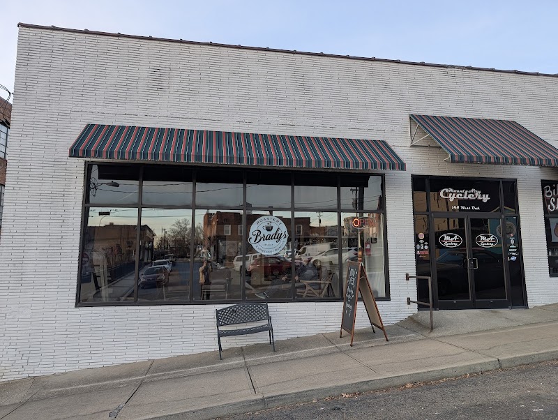 Bradys Coffee—Oak Street Roastery photo 3