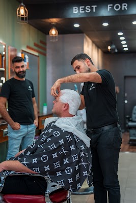 The Guru Barber