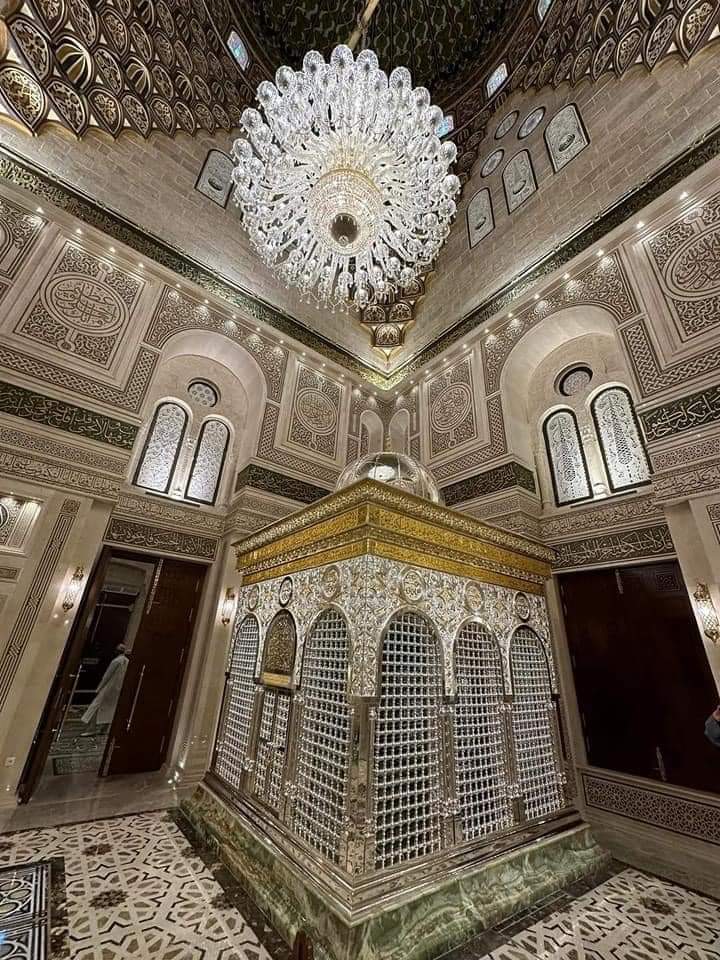 Mosque of Sayyida Zainab photo 2