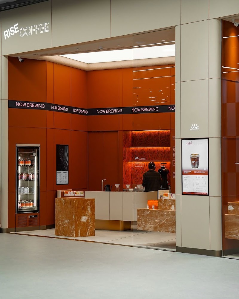 RISE COFFEE - One Bangkok