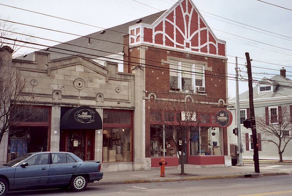 WYNTER CREATIONS exterior