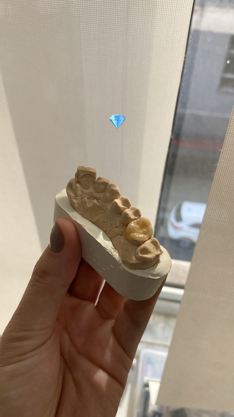 Dra Suzana Guerta - Cirurgiã-Dentista em Volta Redonda - foto 2