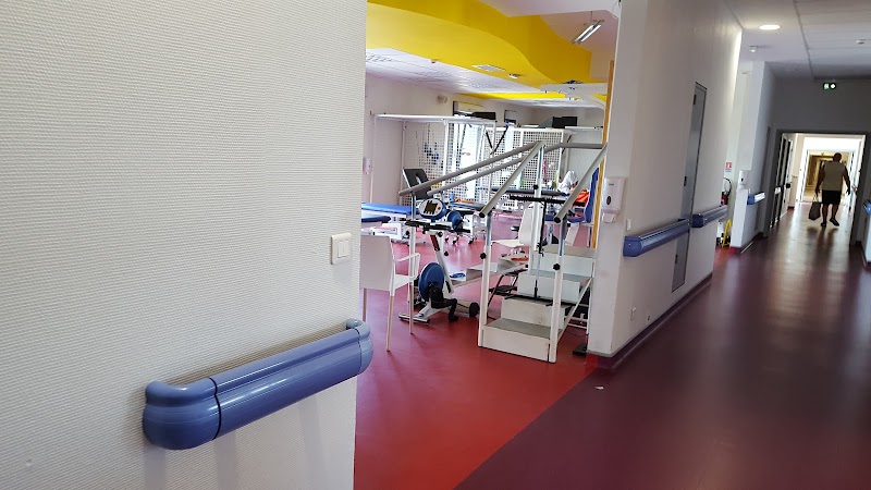 Clinique Saint-Roch - SMR et Chirurgie à Roncq 59 | LNA Santé