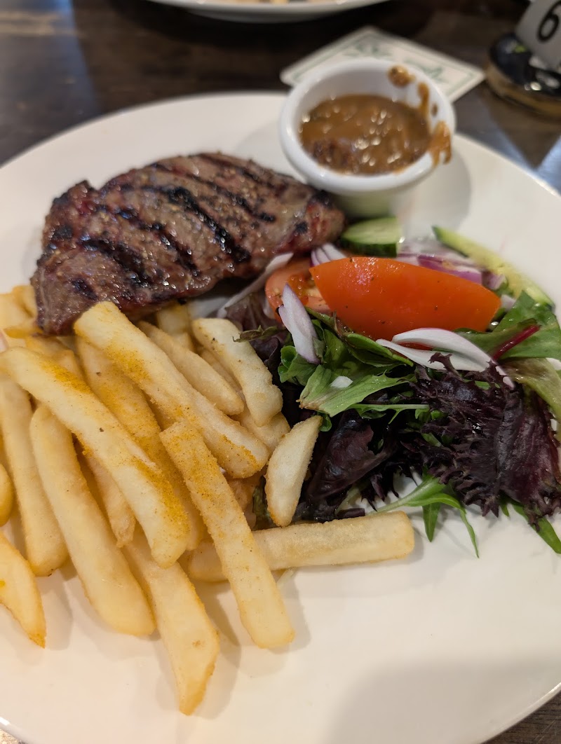 Graziers Steakhouse photo 4