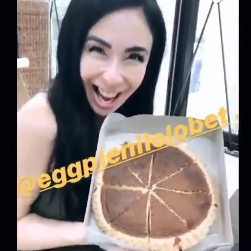 Eggpie ni Lolobet (Tess Bakery)