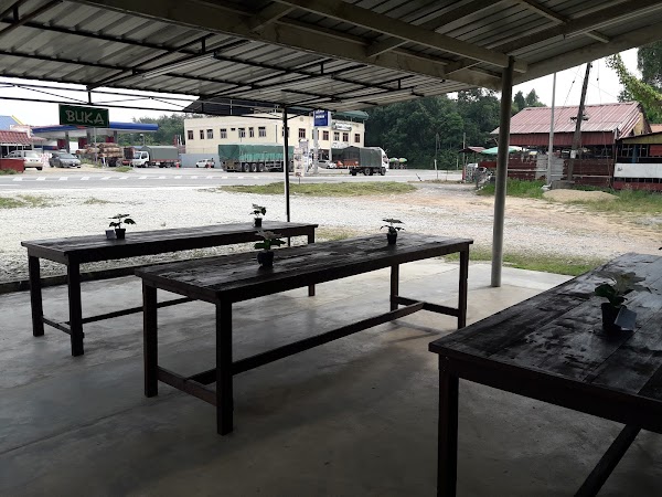 Abc & Colek Perut Kedai Hijau - Photo 1