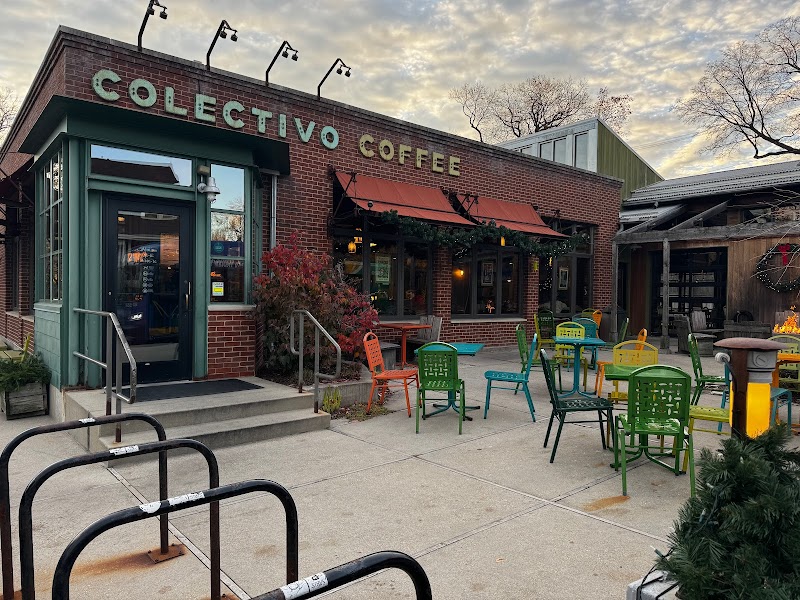 Colectivo Coffee 68th St. photo 4