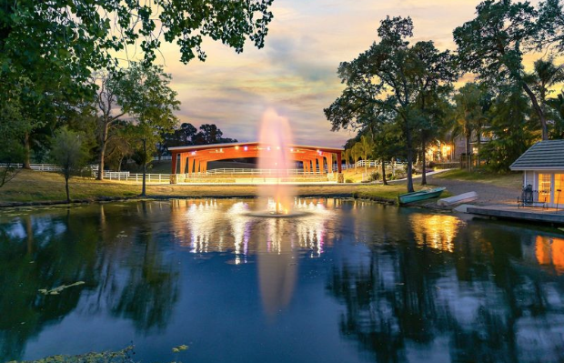 Country Ranch Weddings