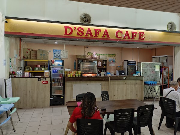 D'Safa Cafe - Photo 1