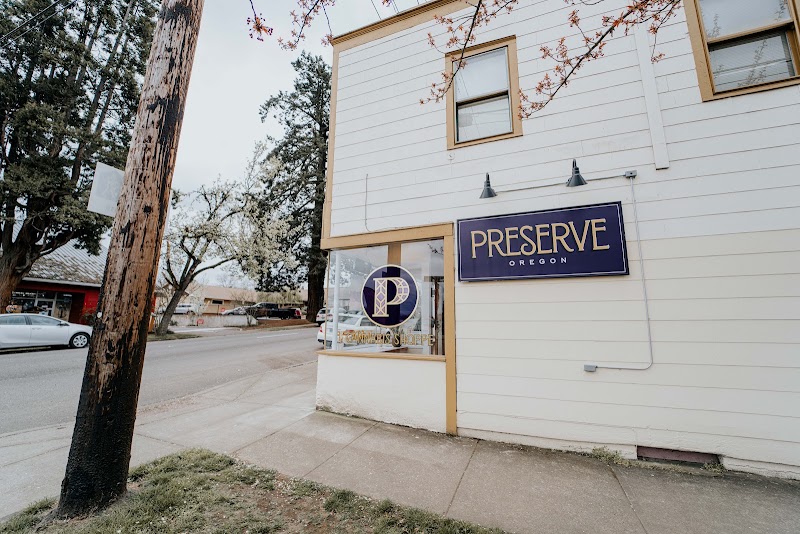 Video tour of Preserve Oregon Dispensary Commercial retail environment