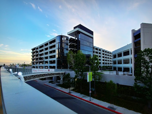 Cedars-Sinai Medical Center photo 8
