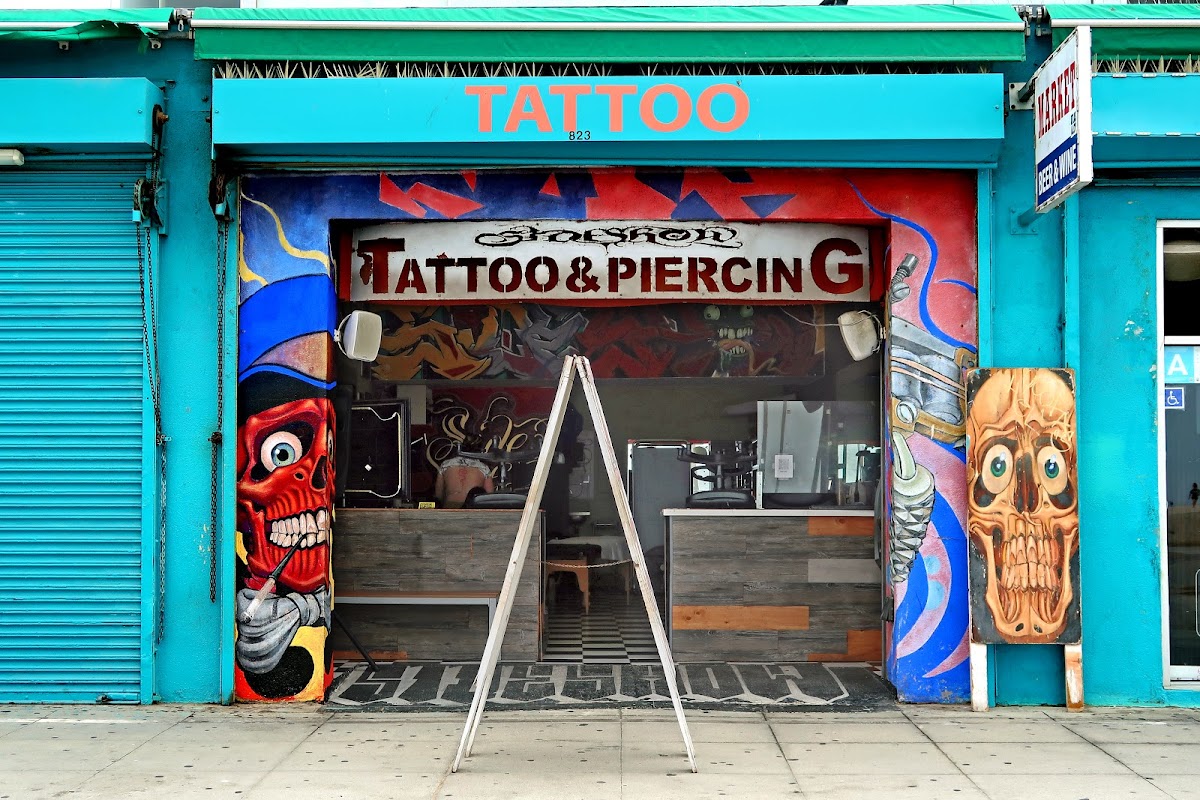 Sideshow Tattoo Venice tattoo parlor in Santa Monica, CA