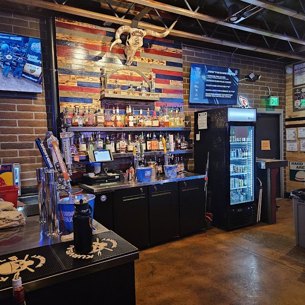 Punchy's Tavern photo 4