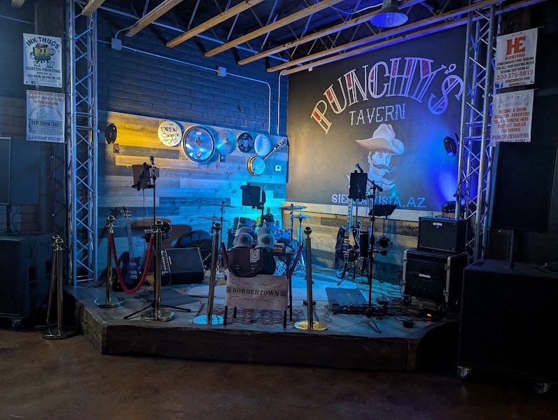 Punchy's Tavern photo 3