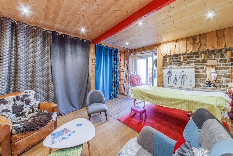 Carine Anglade, Sophrologue, Praticienne RESC et EFT, cabinet PSYCORPS THERAPIE