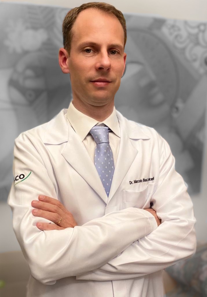 Foto de Mastologista | Dr. Marcelo Biasi Cavalcanti | Cirurgião Oncológico